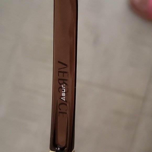 Sunglasses, Large Brown and Gold Tone, padded nose guard - Picture 11 of 11